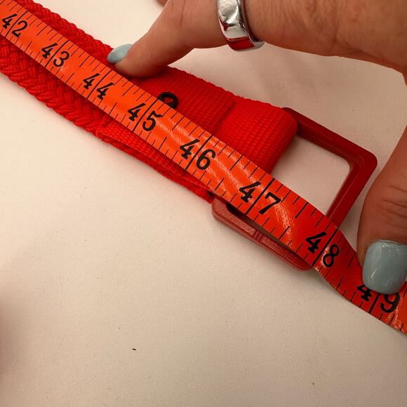 Red Canvas Braided Keyhole Logo Belt - Picture 6 of 6